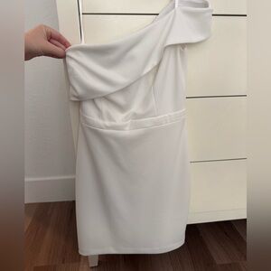 Bloomingdale’s Aqua Formal One Shoulder White Dress